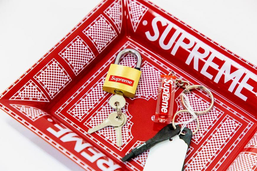 SUPREME ACCESSORIES