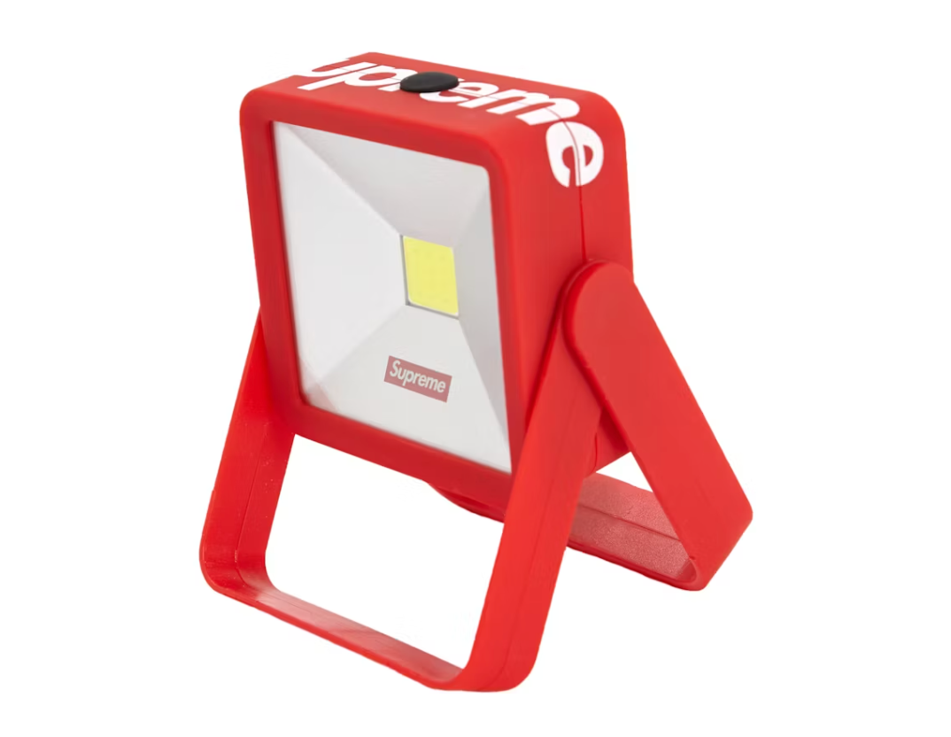 Supreme Magnetic Kickstand Light Red
