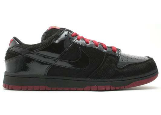 Nike SB Dunk Low Mafia