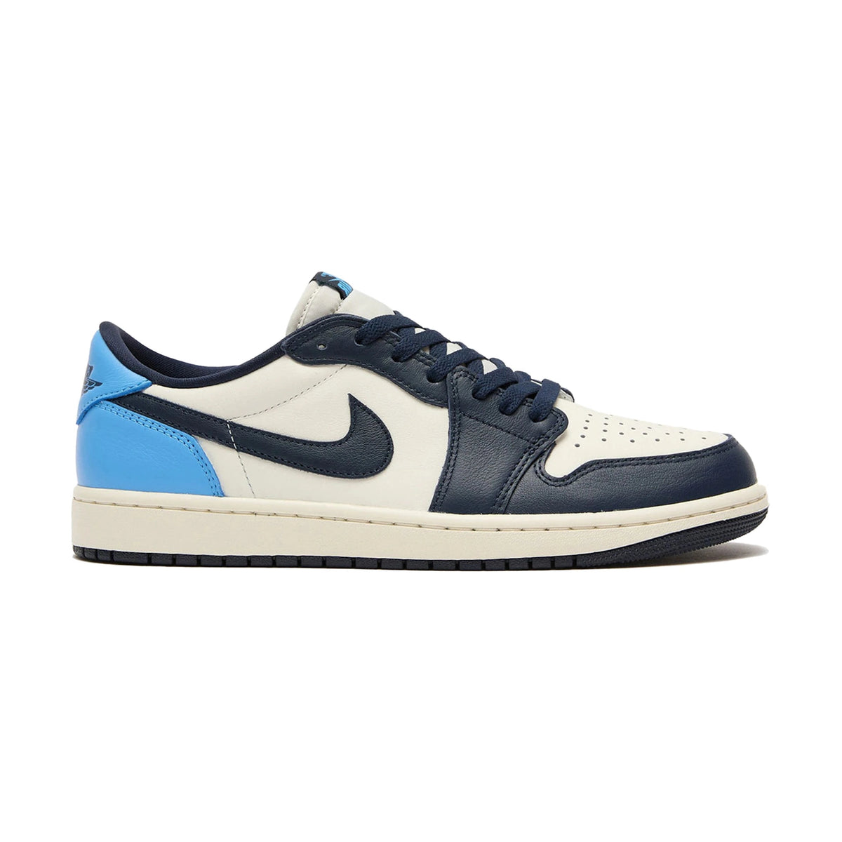 Jordan 1 Low OG Obsidian UNC