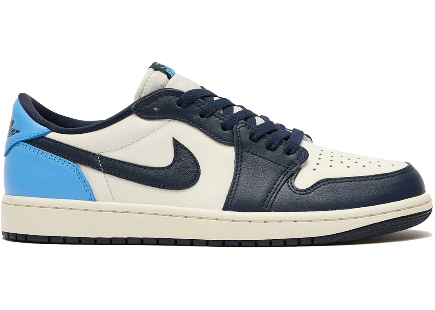 Jordan 1 Low OG Obsidian UNC