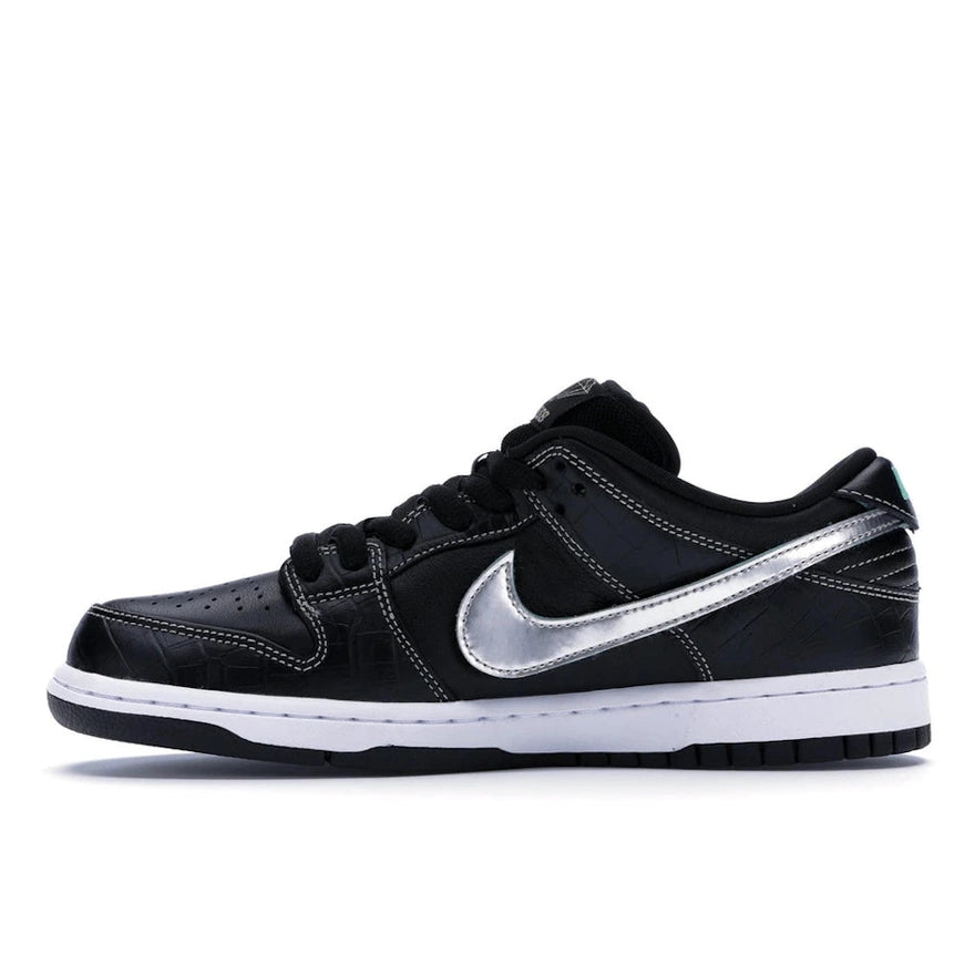 Nike SB Dunk Low Diamond Supply Co. Black Diamond