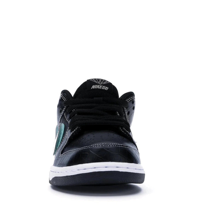Nike SB Dunk Low Diamond Supply Co. Black Diamond