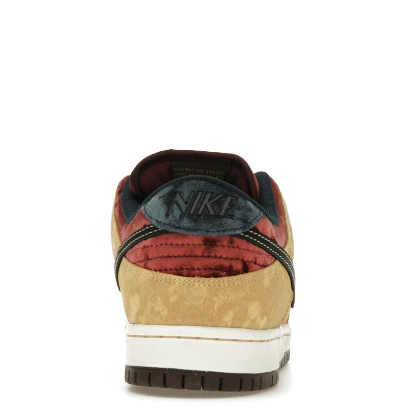 Nike SB Dunk Low City of Cinema